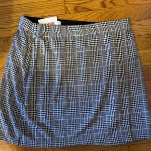 Max studio Plaid Mini Skirt - Black & White